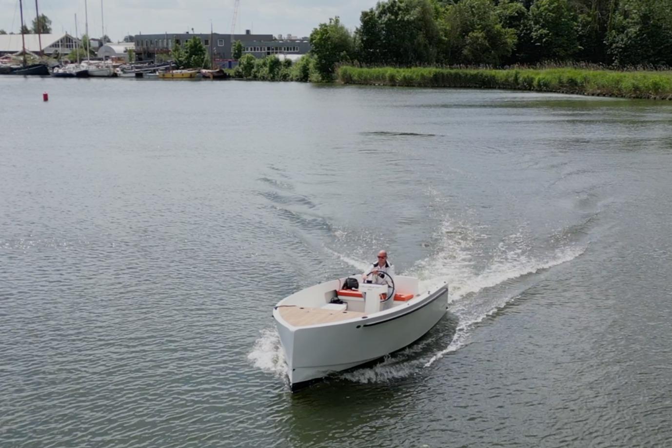 Tender Lillebror 60