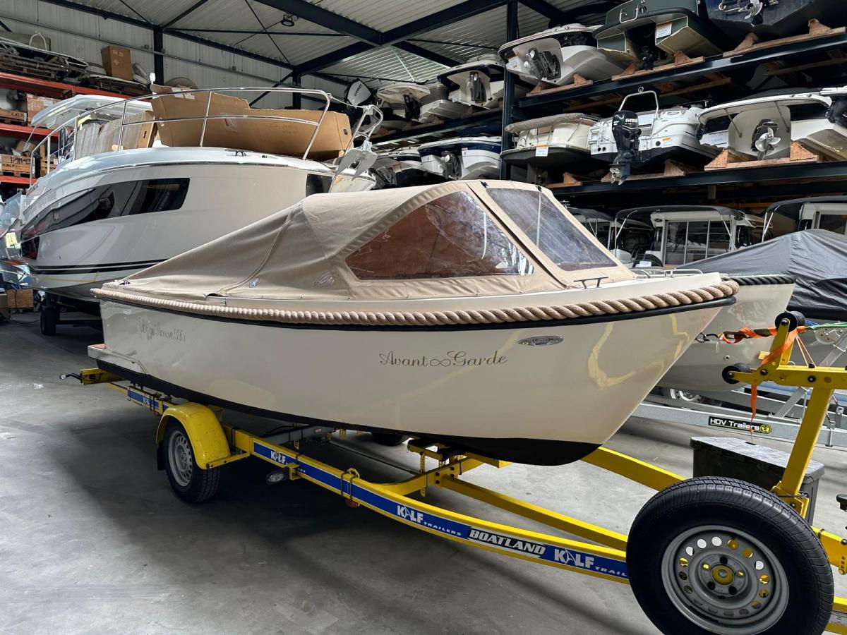 Lago Amore 595 Tender