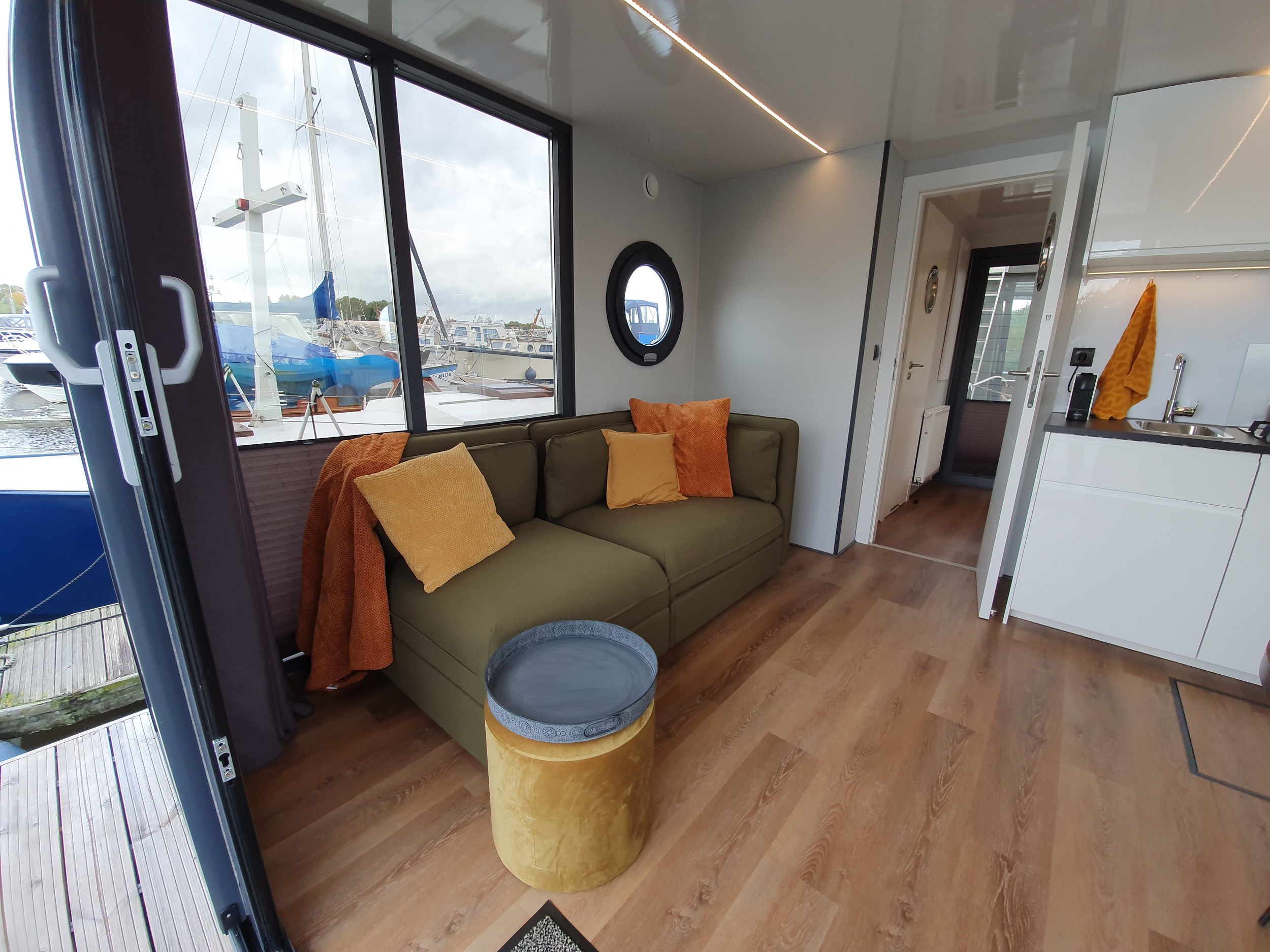 La Mare Houseboats Apartboat M - NEW