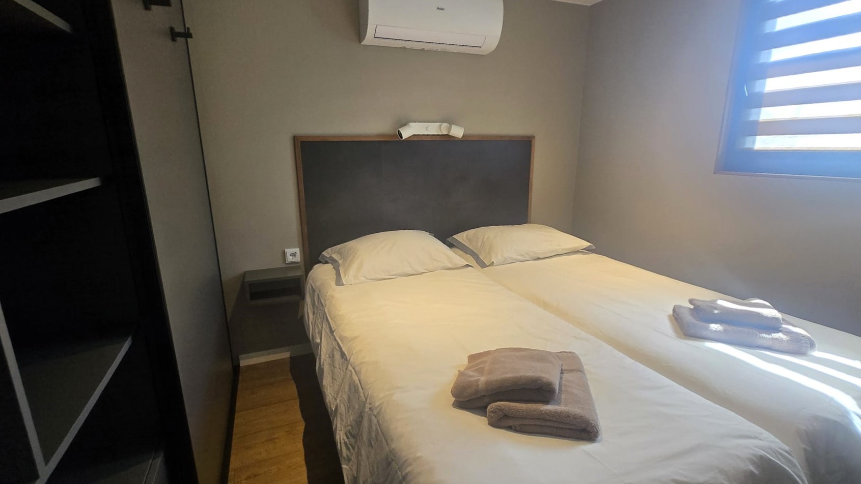 Castalia Evt. Met Koopligplaats Special Houseboat 1460 X 500