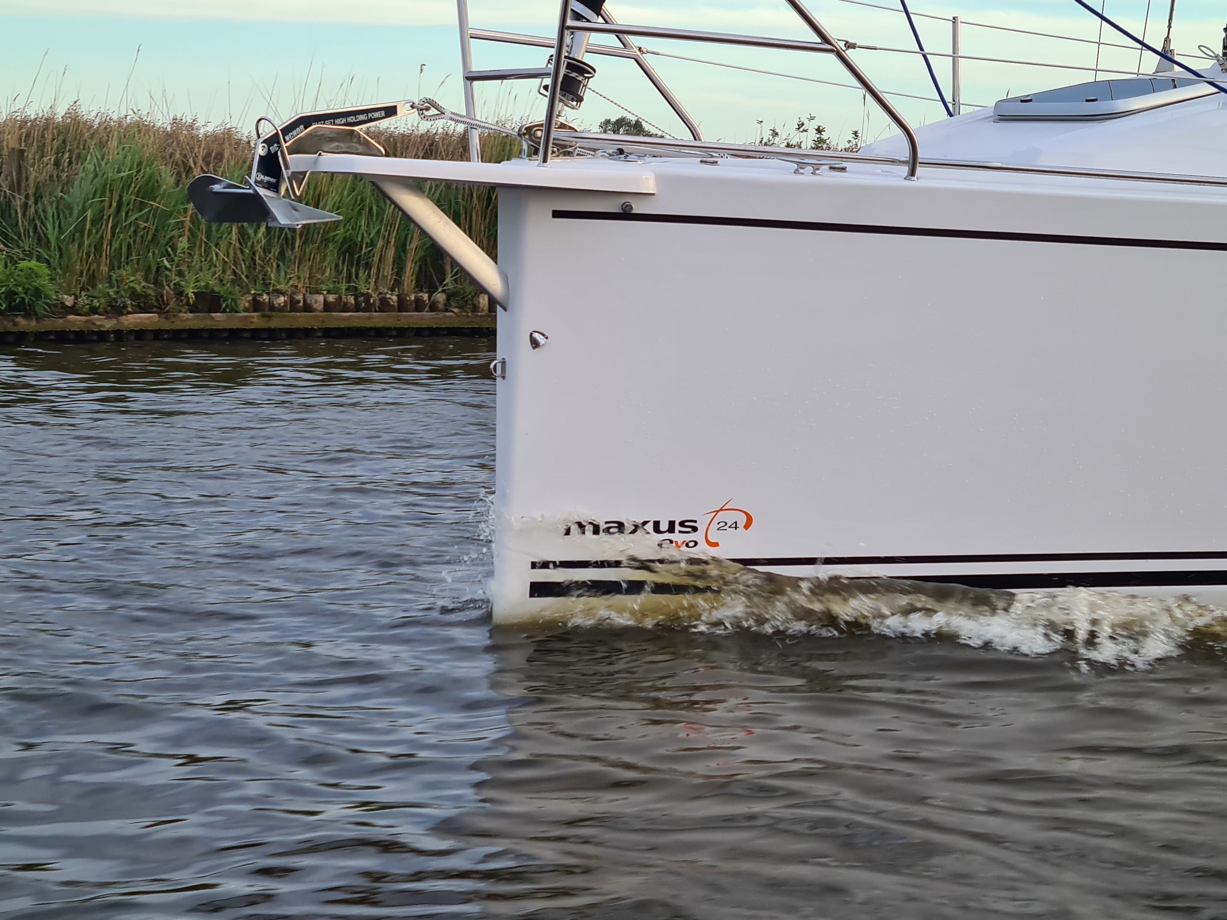 Maxus EVO 24