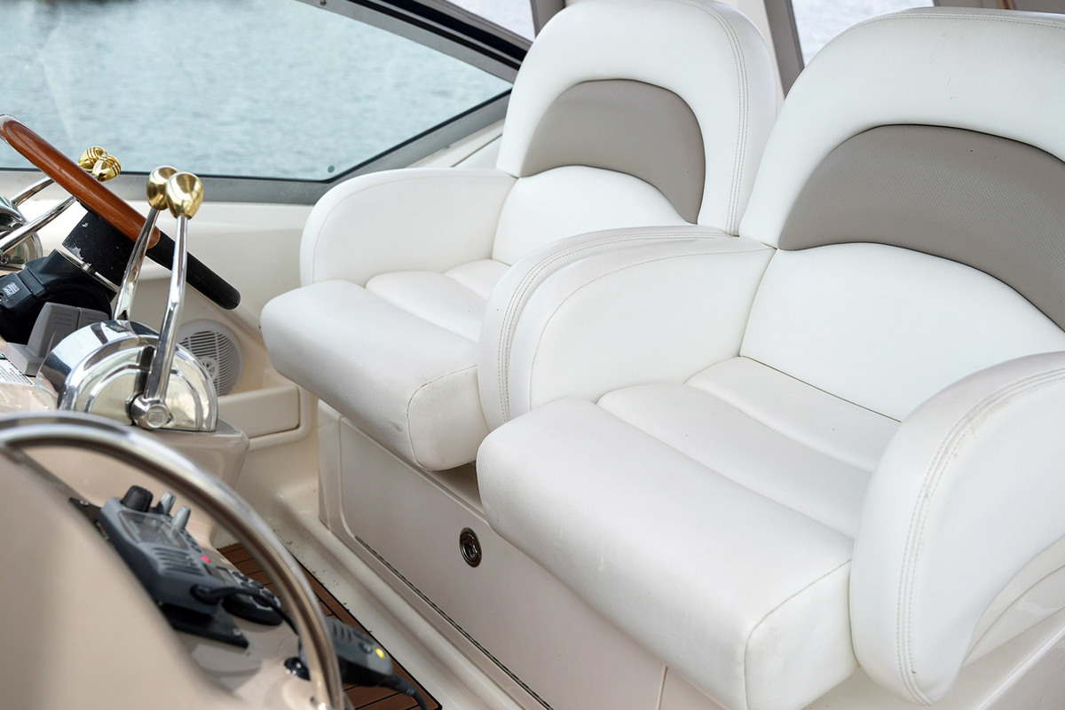 Sea Ray 340 Sundancer