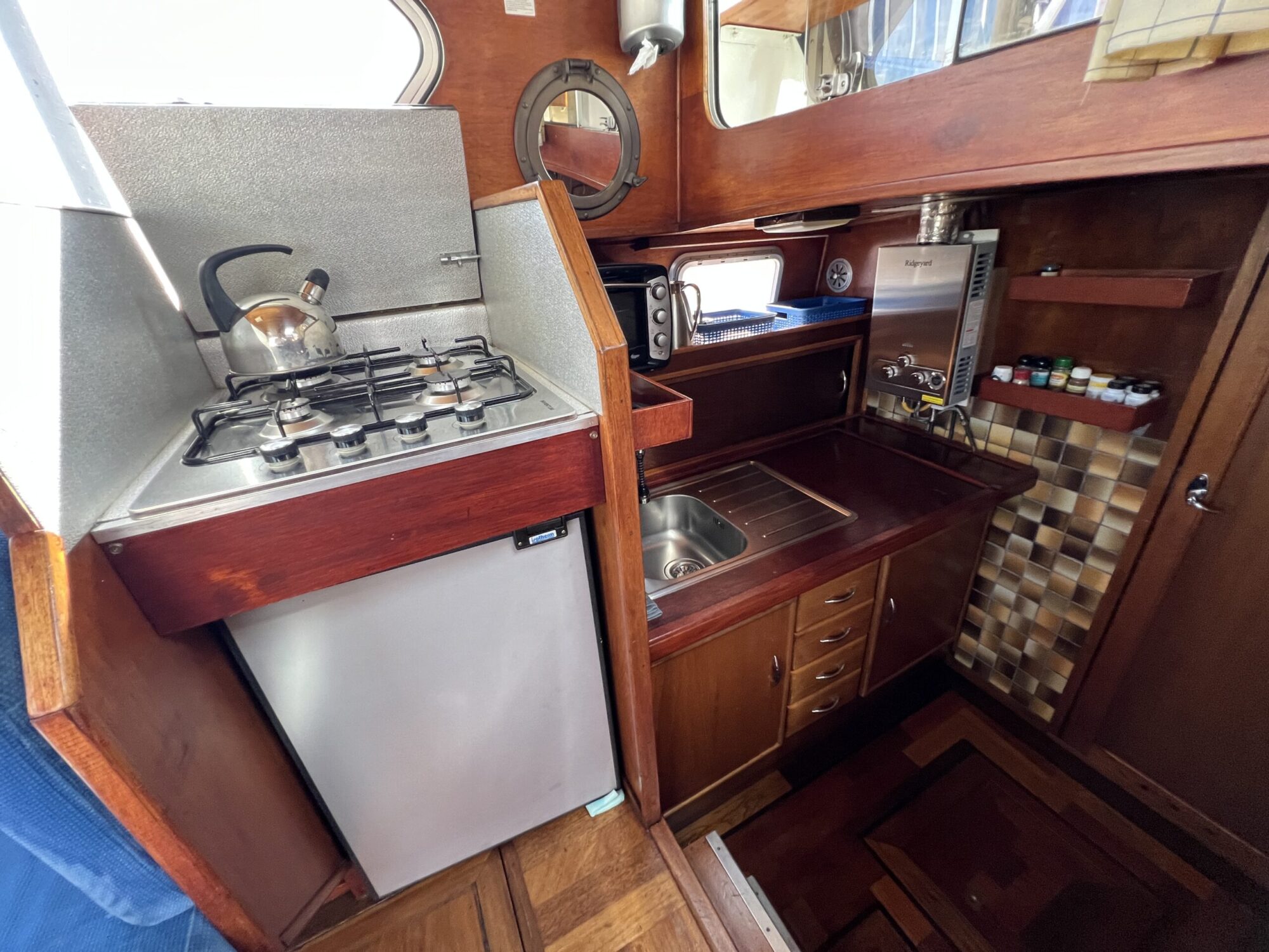 Beachcraft 11.30 AK Cabrio