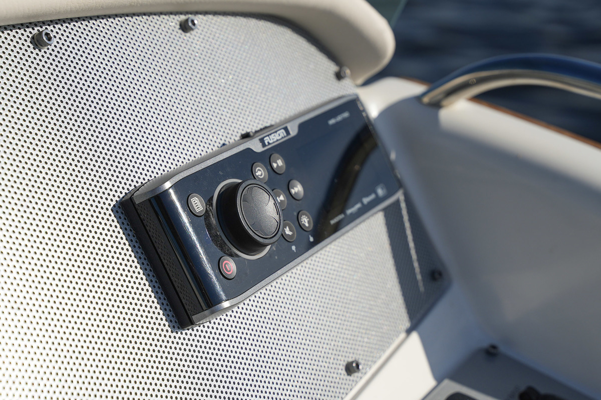 Chris Craft Catalina 23