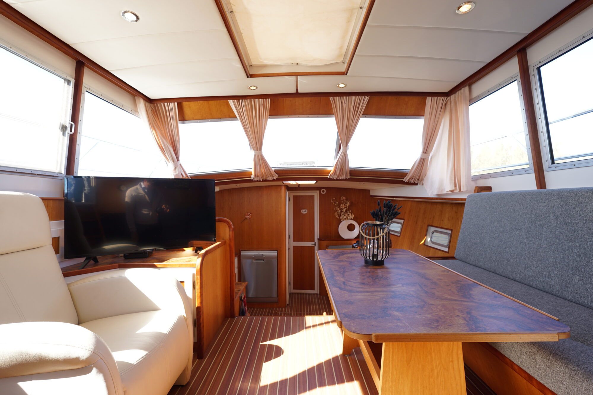 Valkkruiser Challenger 45 VS