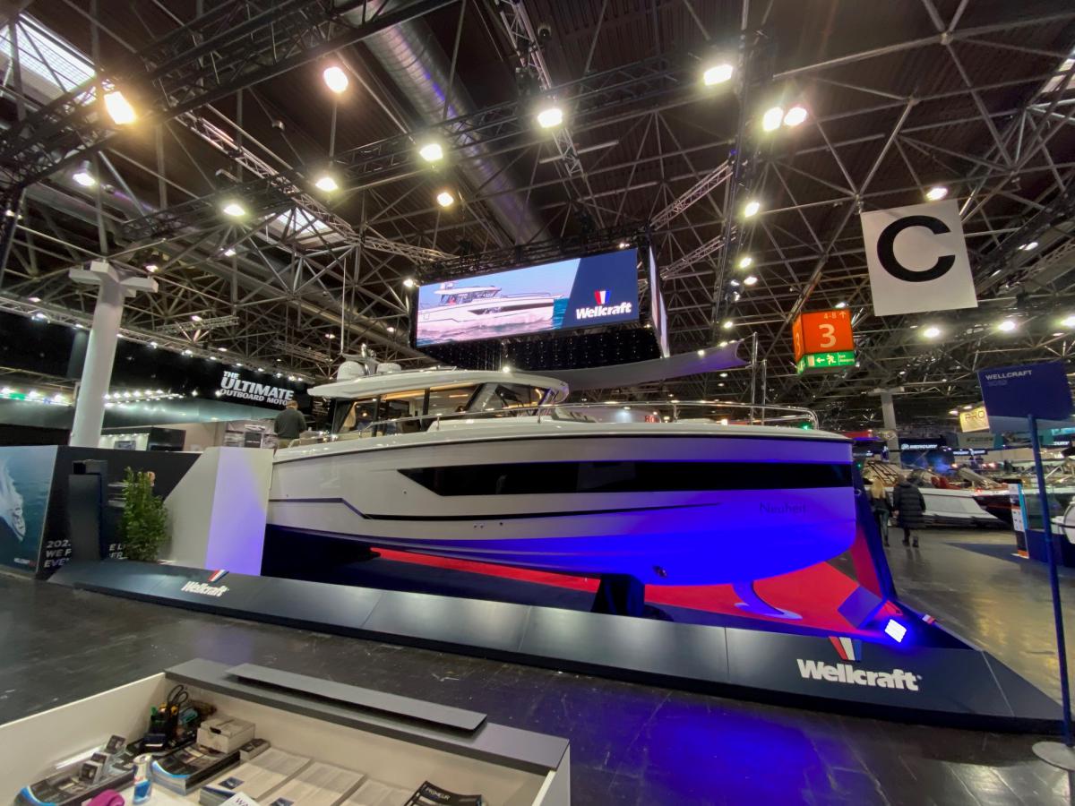 WELLCRAFT 355 Explorer