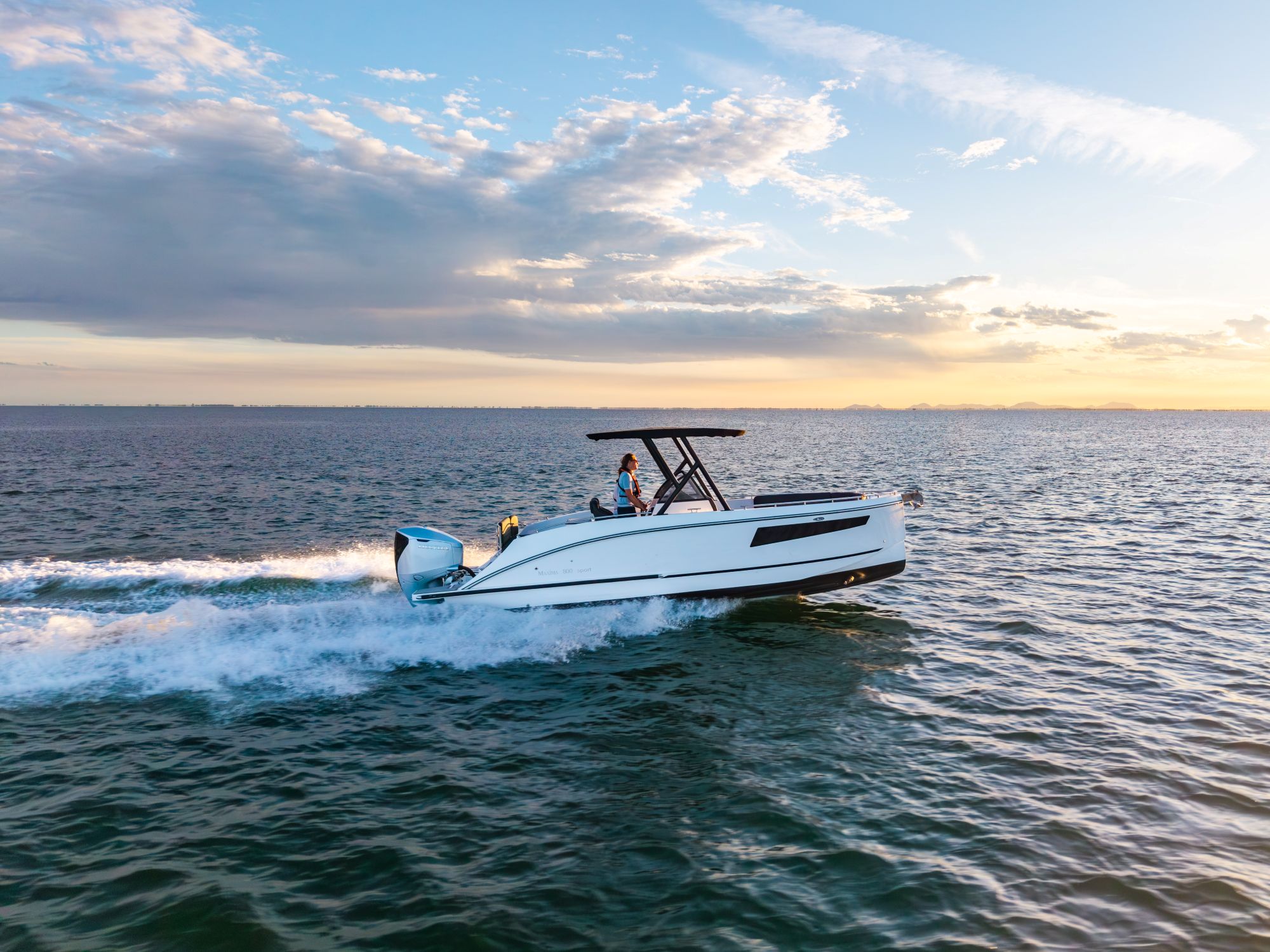 Maxima Boats 800 Sport