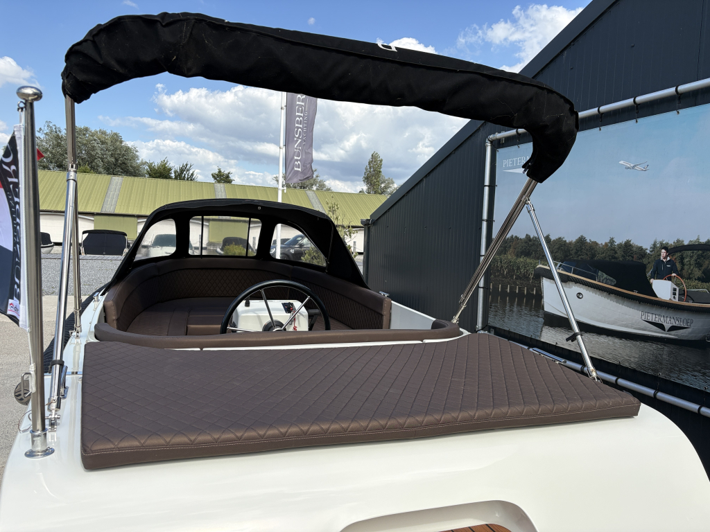 Meersloep 600 + 50pk + Boegschroef