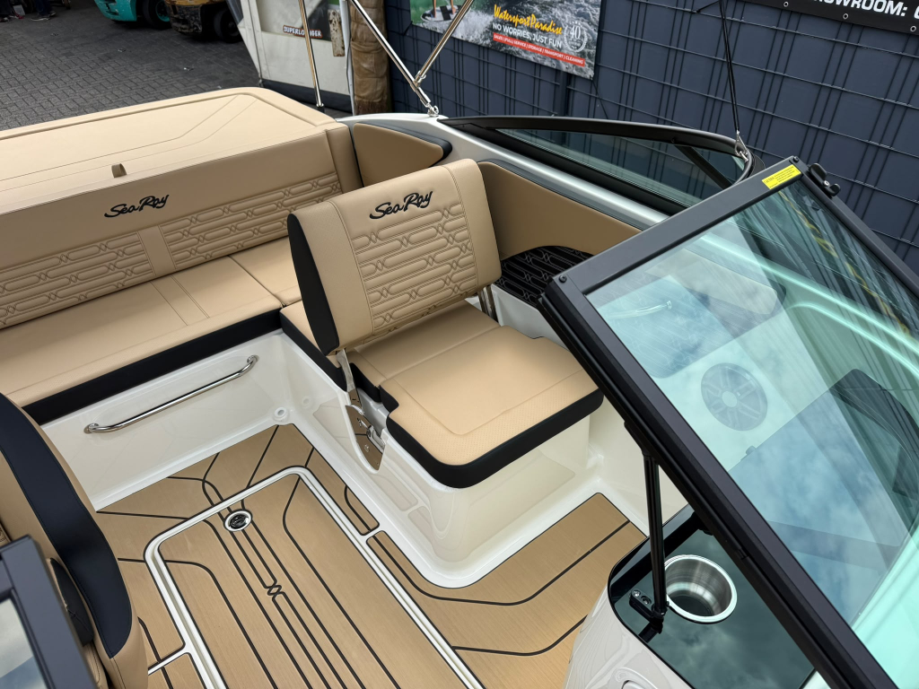 Sea Ray SPX 190