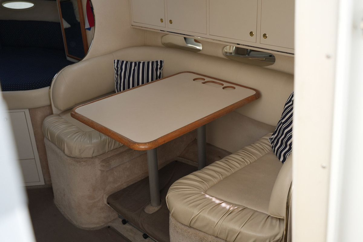 Sea Ray 310 Sundancer