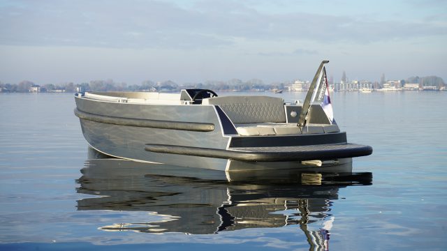 Van Vossen 650 Plugin-E-Tender ZONDAGS GEOPEND