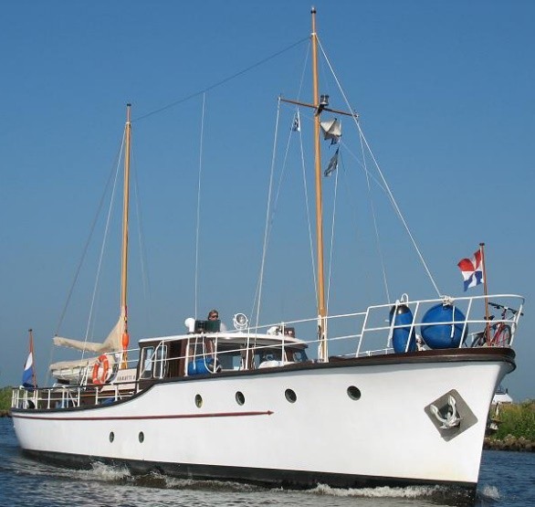 De Vries Lentsch Bakdeksalonkruiser 18.00