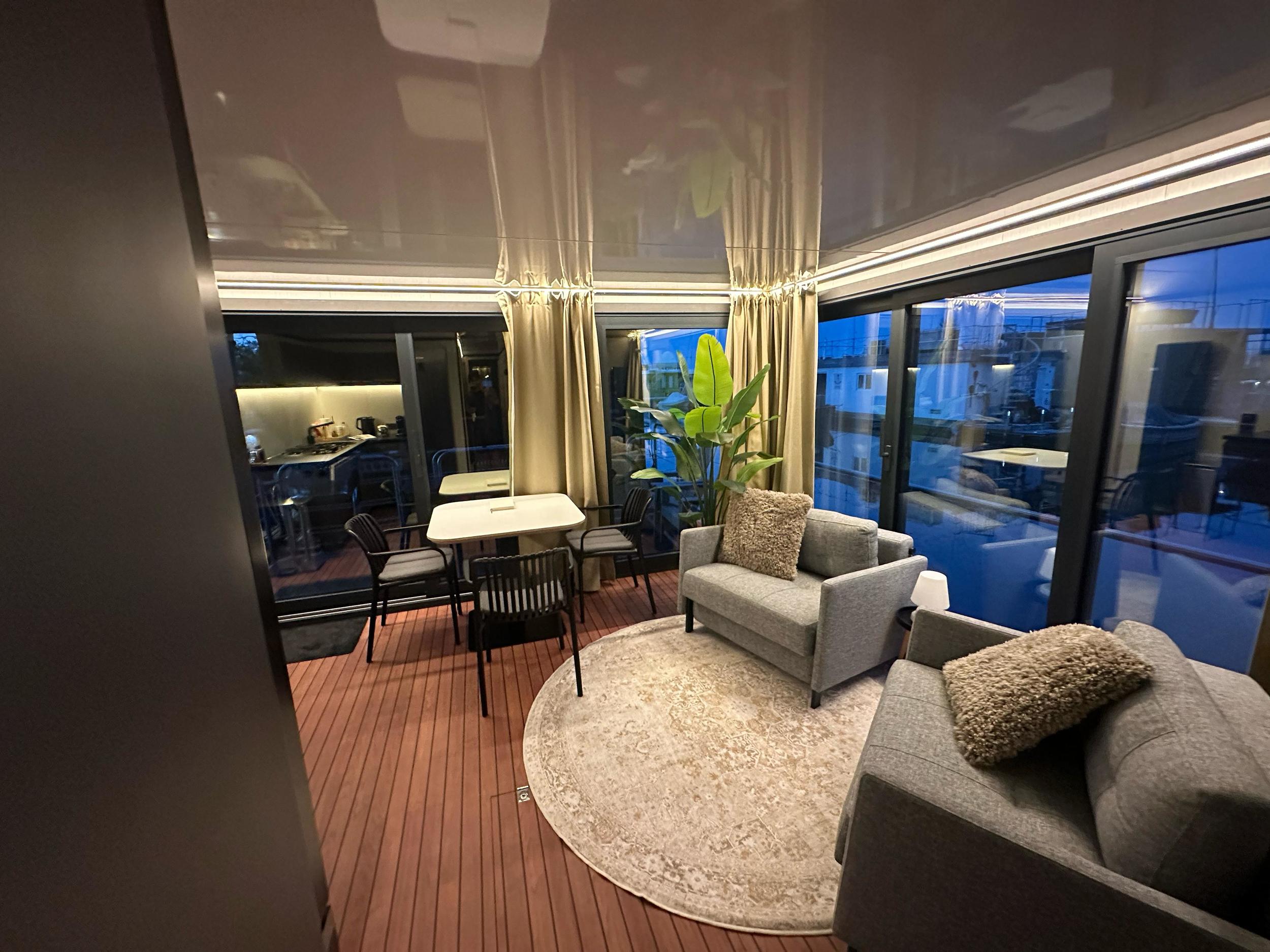 Nordic Season NS 43 Eco 45m2 Houseboat