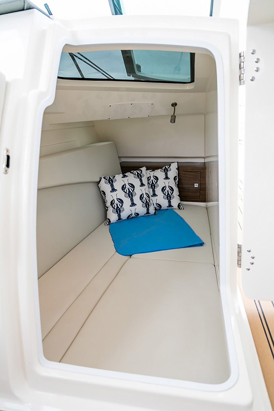 Boston Whaler 320 Vantage