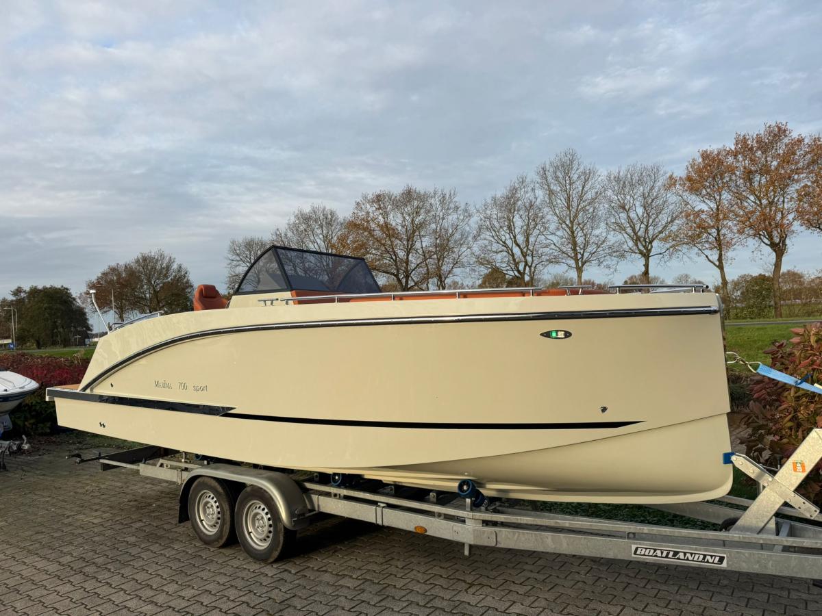 Maxima 700 Sport