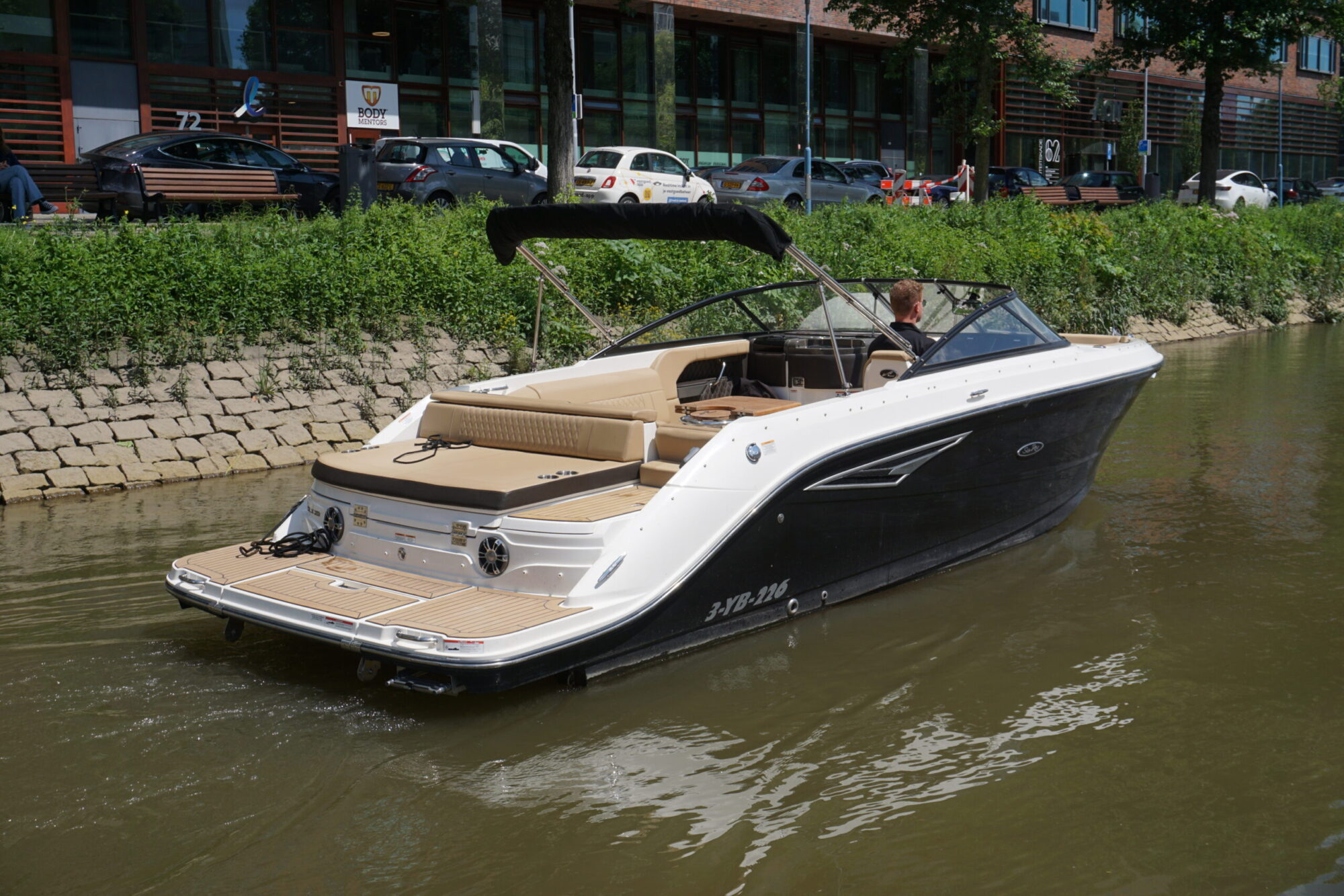 Sea Ray 250 SLX