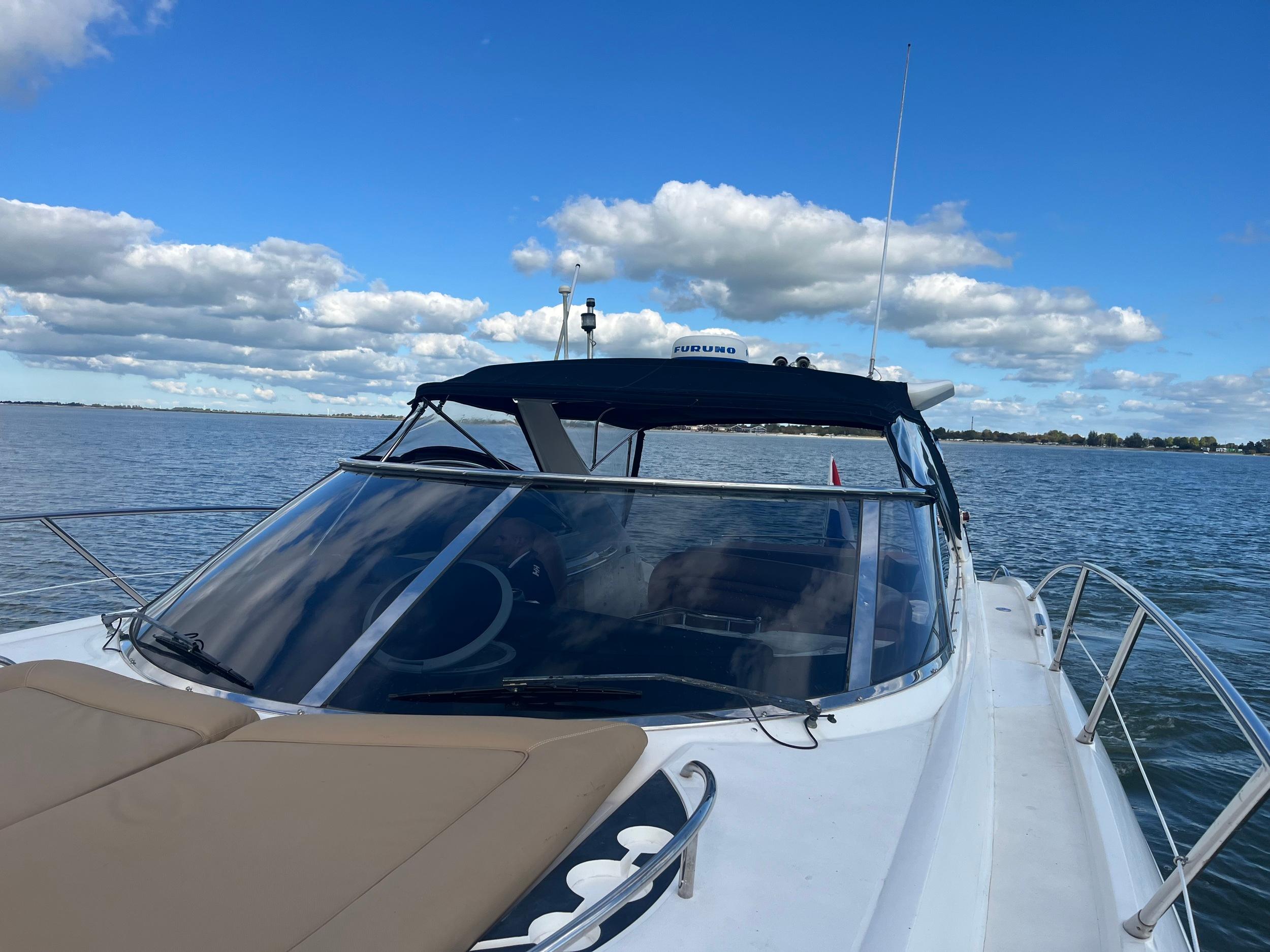 Sunseeker Camargue 50