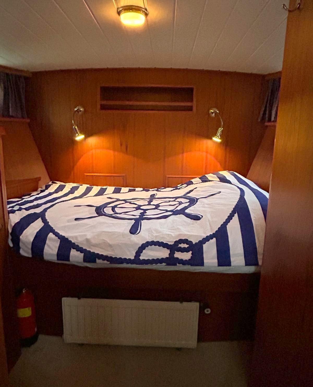 Monty Bank Monty Bank Kotter 41 AK Cabrio