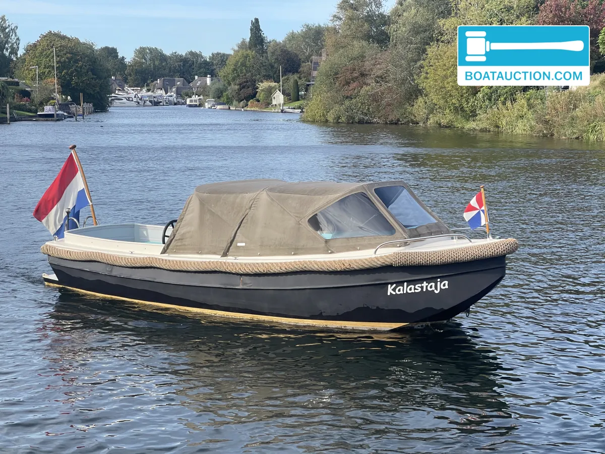 Sloop 650