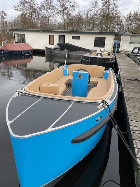 Van Vossen 595 e tender DEMO 