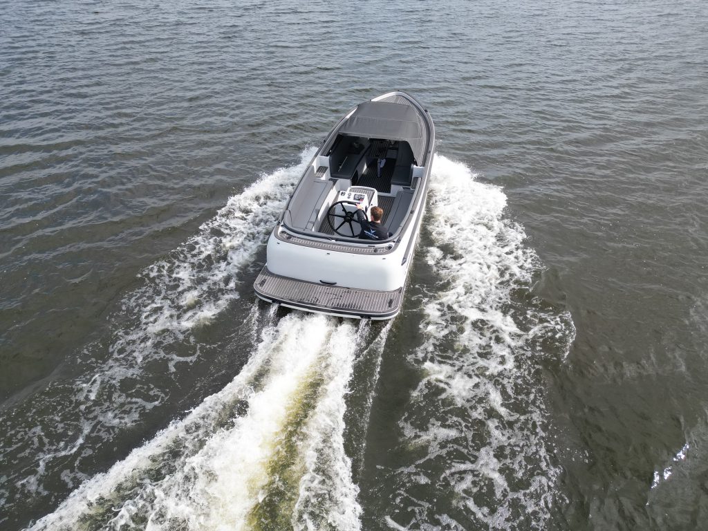 Seafury Hawker 725 OCCASION & ZONDAGS GEOPEND
