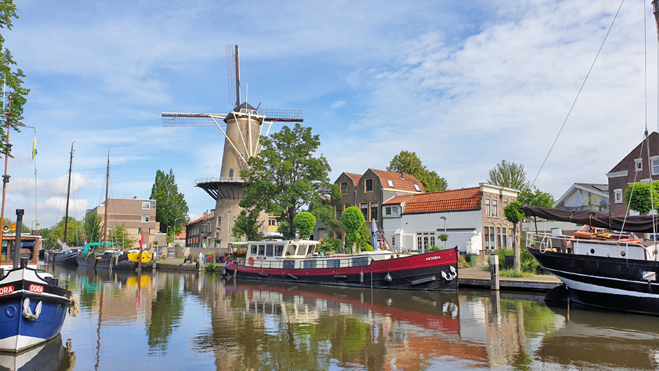 Luxe Motor 23.04 met CBB