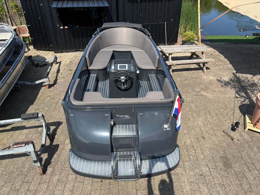 Lifestyle  E tender 570 verkocht