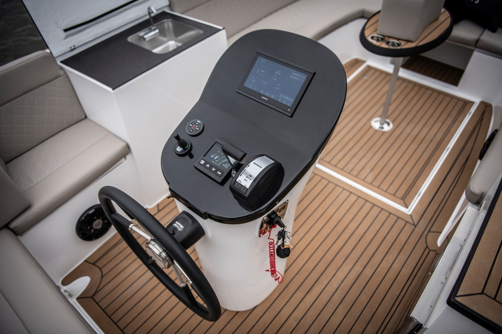 Maxima Boats 820 retro met Honda 135 pk! Demo-model