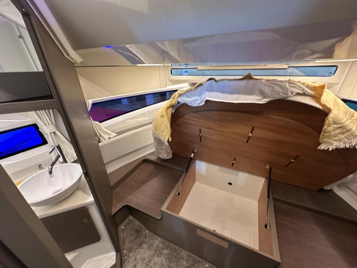 Jeanneau Merry Fisher 1095 FLY Serie 2