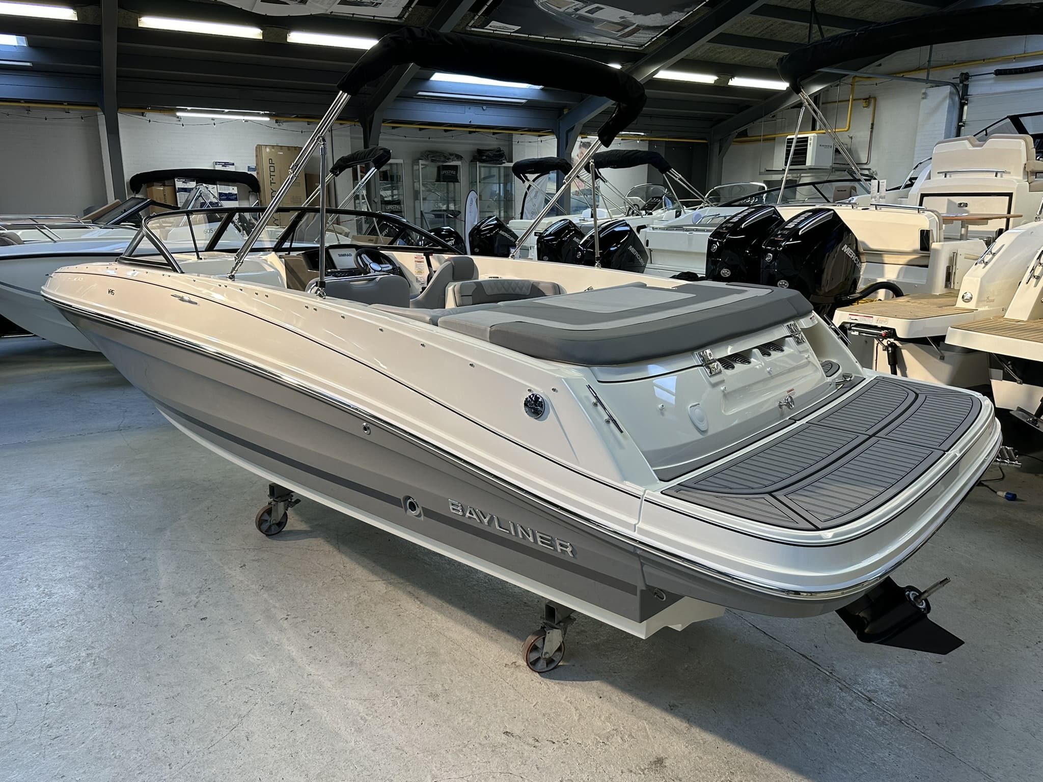 Bayliner VR6 Bowrider