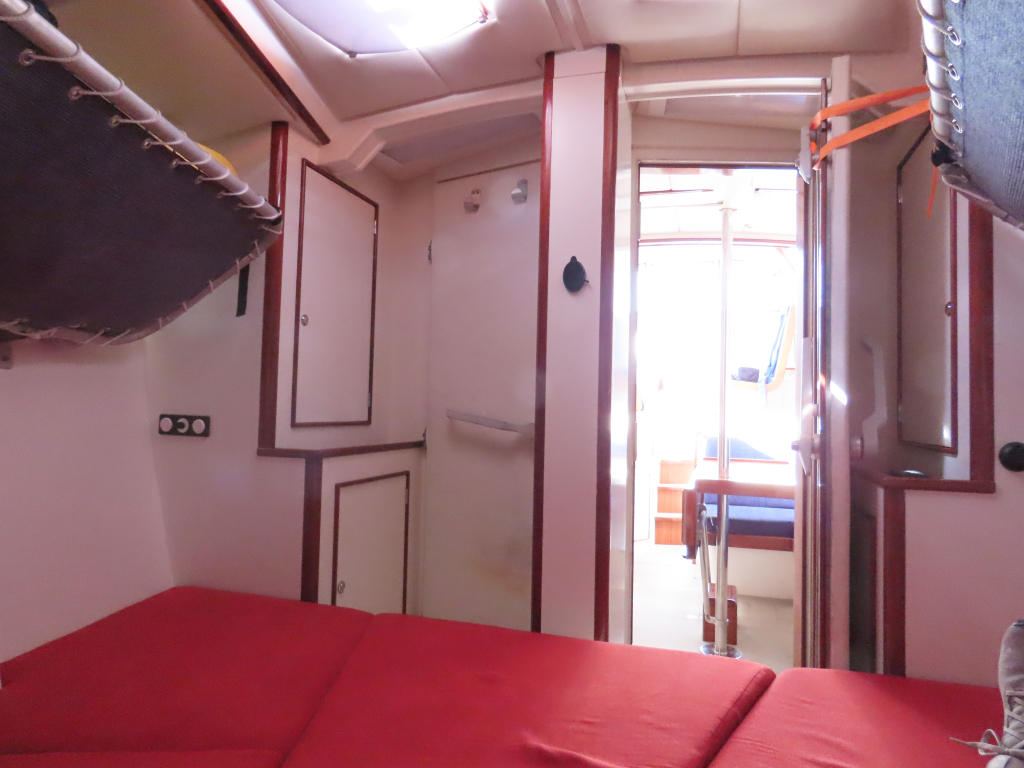 One-off 50’ aluminium Expedition Cruiser