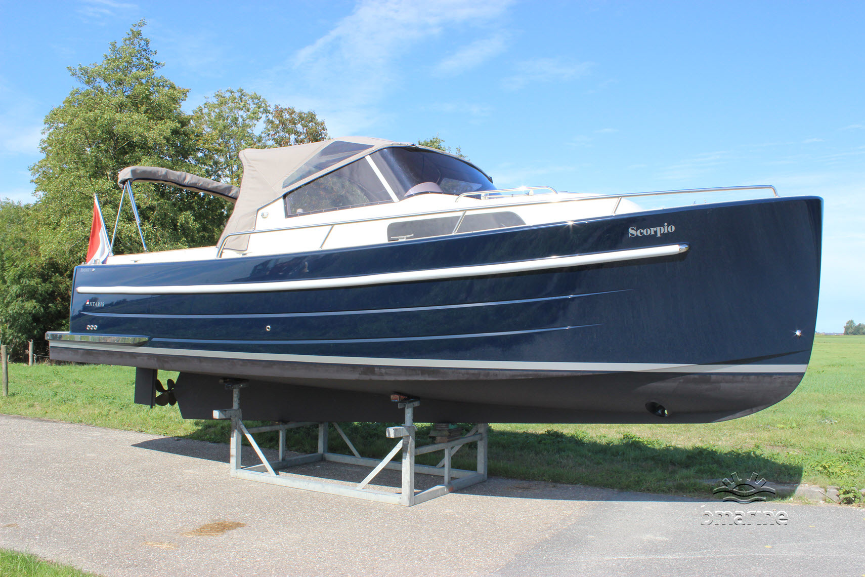 Antaris Seventy 7 Cabin