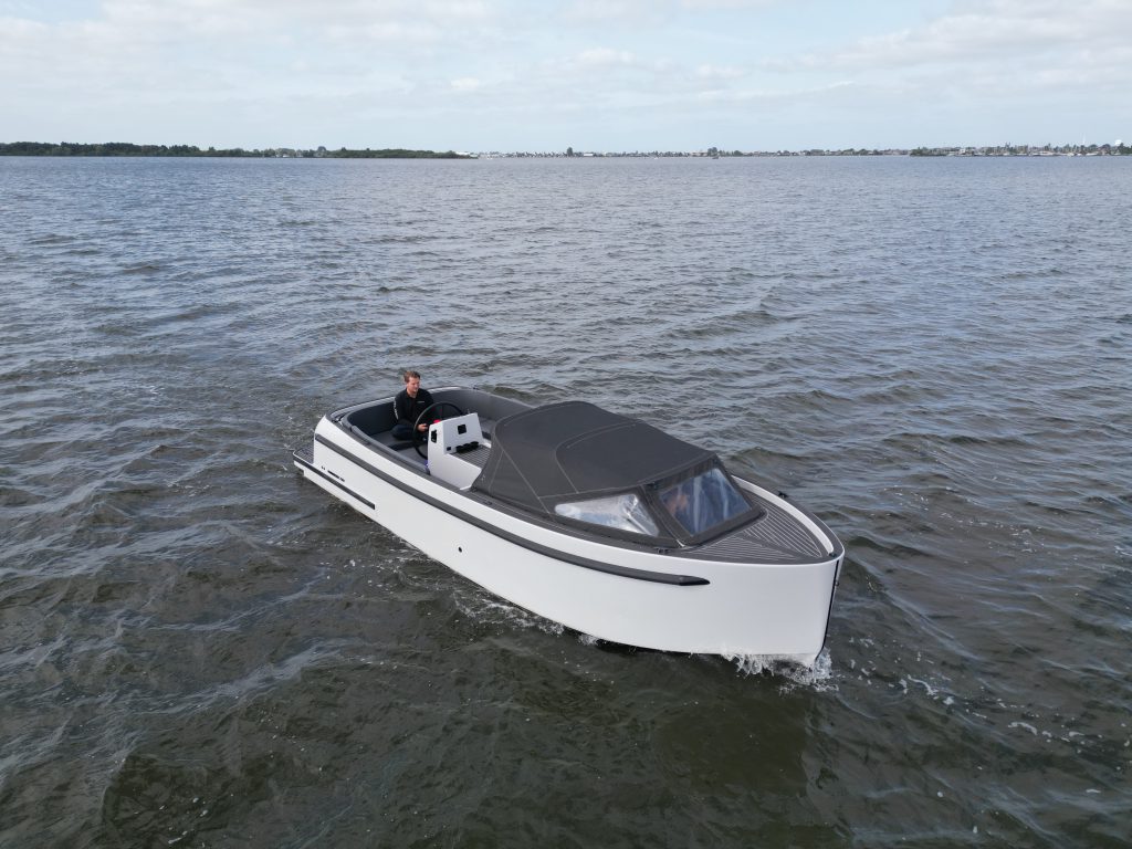 Seafury Hawker 725 OCCASION & ZONDAGS GEOPEND