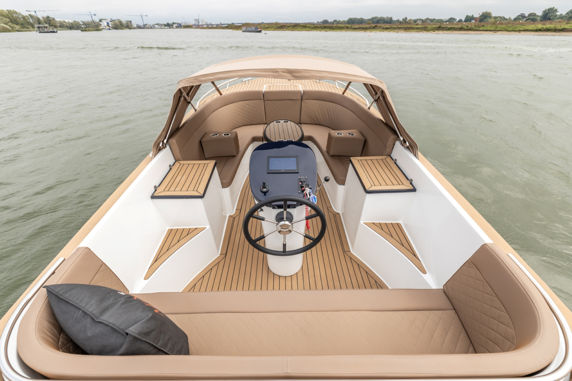 Maxima Boats 720 Retro