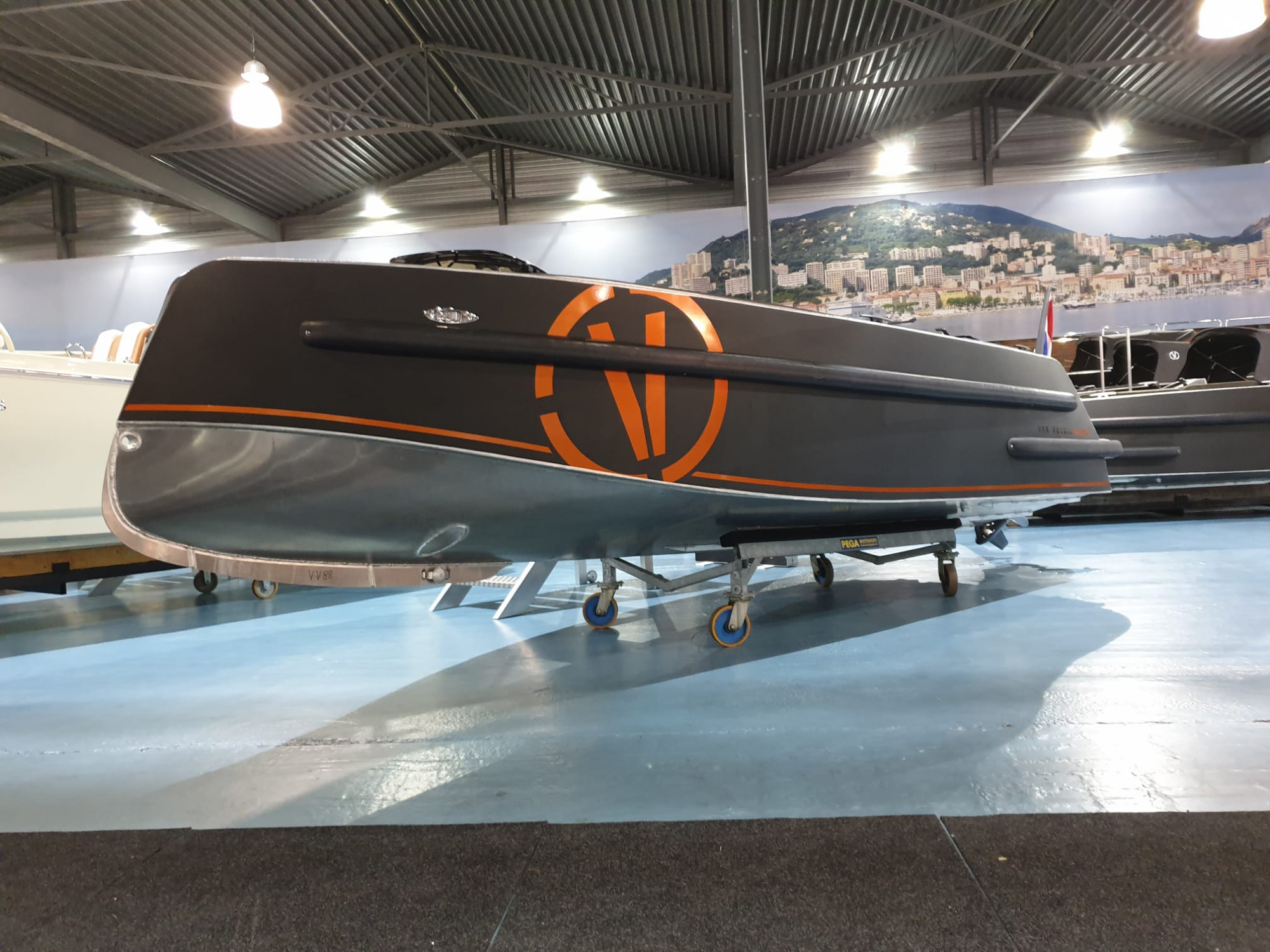 Van Vossen VanVossen Tender 650 sport R met Mercury 225 pk V6!