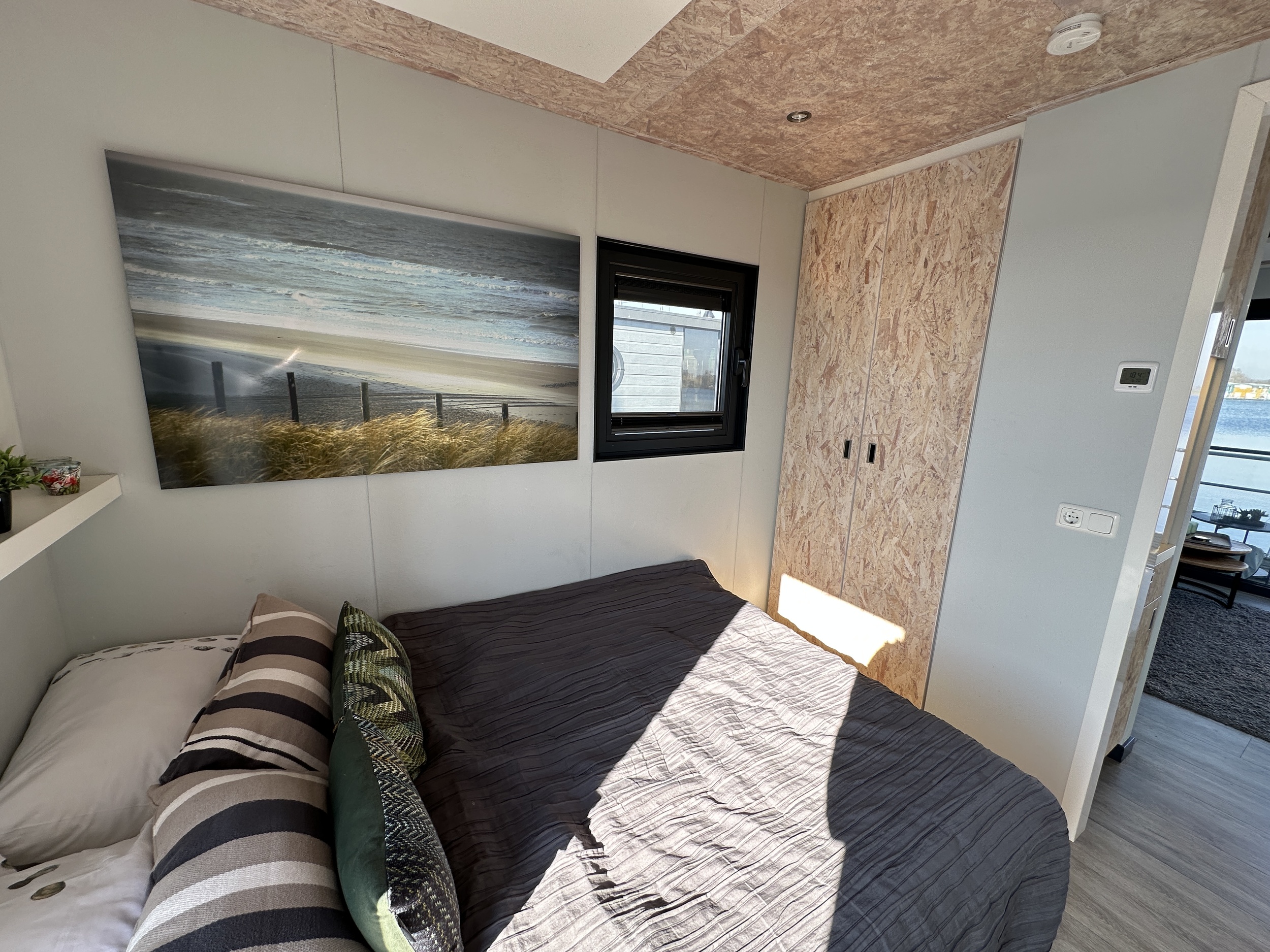 Gielissen Marin Home 32 Tiny Houseboat