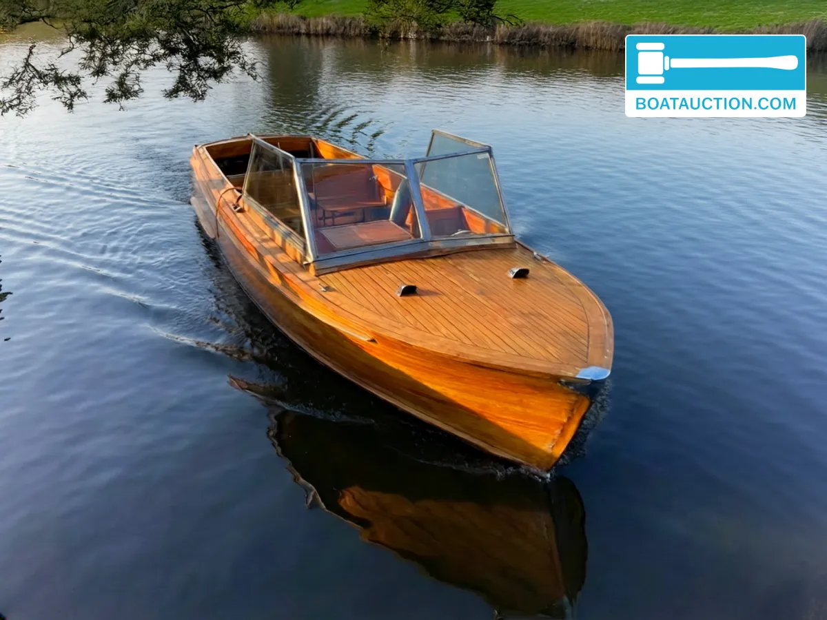 Taxi boat 850 hoofdfoto: 1