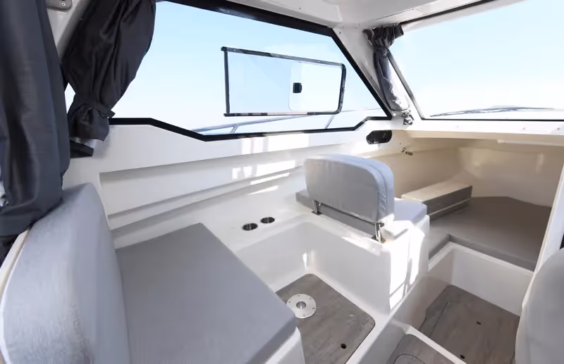 Quicksilver 705 Weekend