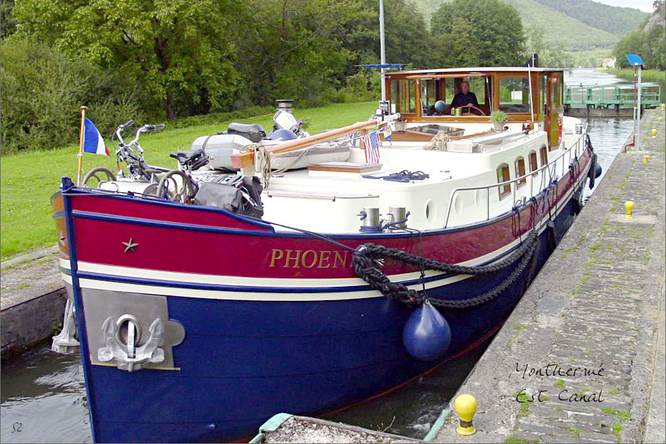 Luxe Motor Cruise 19.75