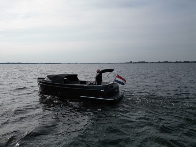 Seafury Hawker 725 jonge occasion