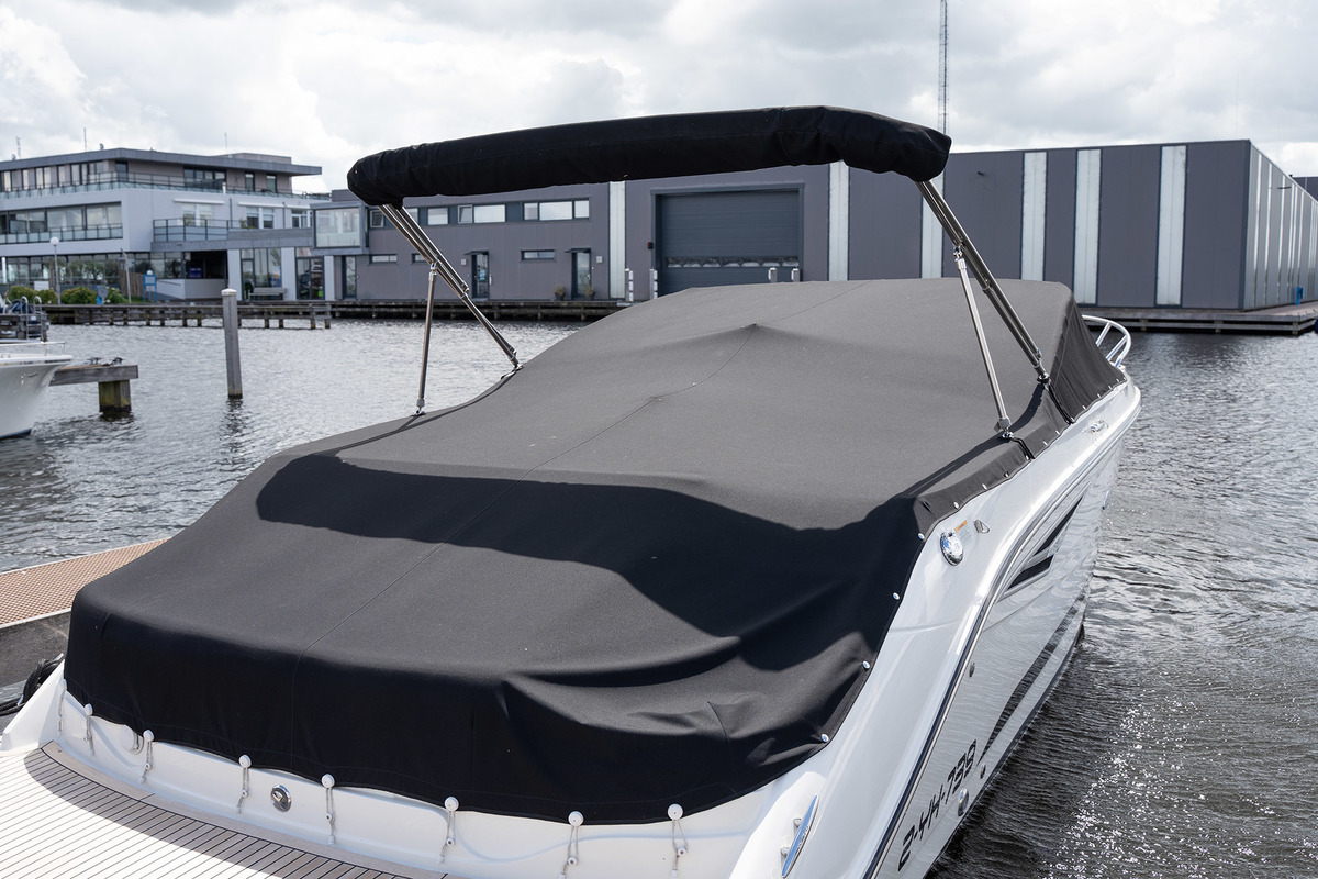 Sea Ray Sun Sport 250