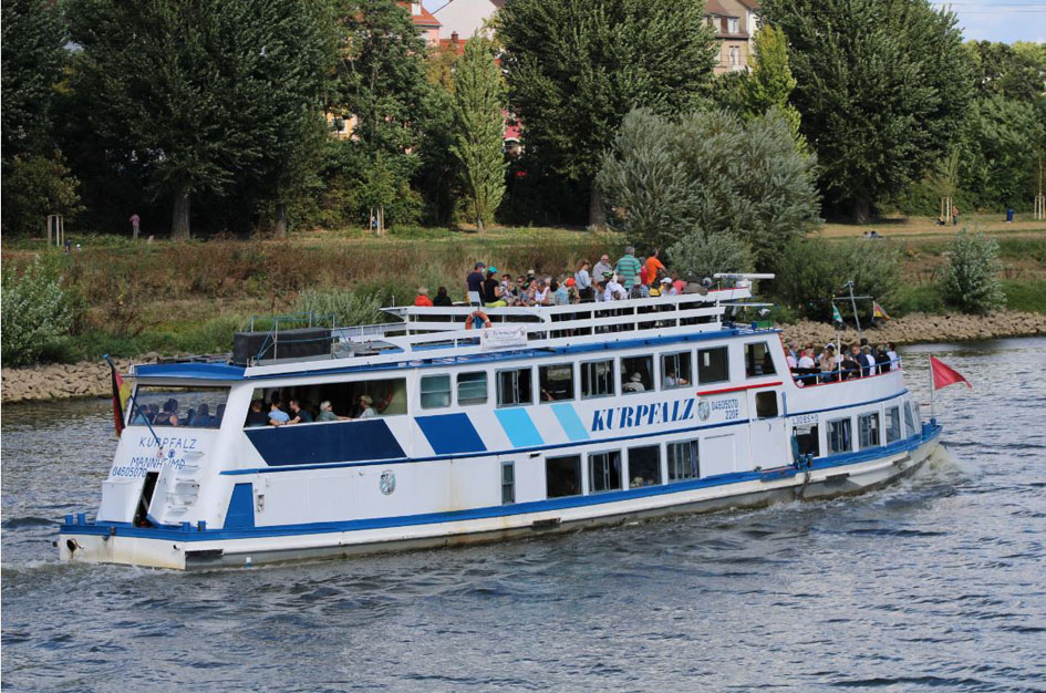 Dagpassagiersschip 221 pers, Rijn gecertificeerd