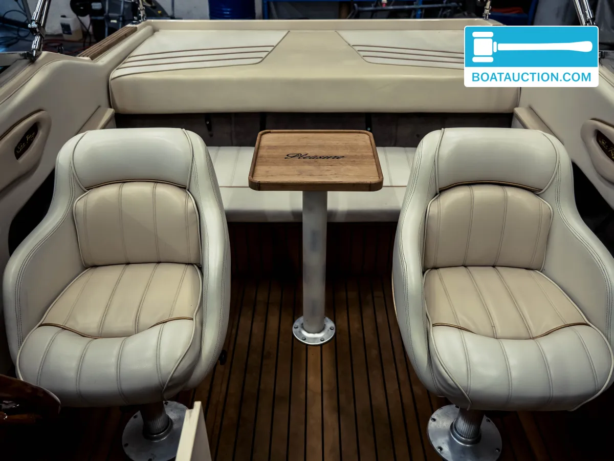 Sea Ray 200 Signature