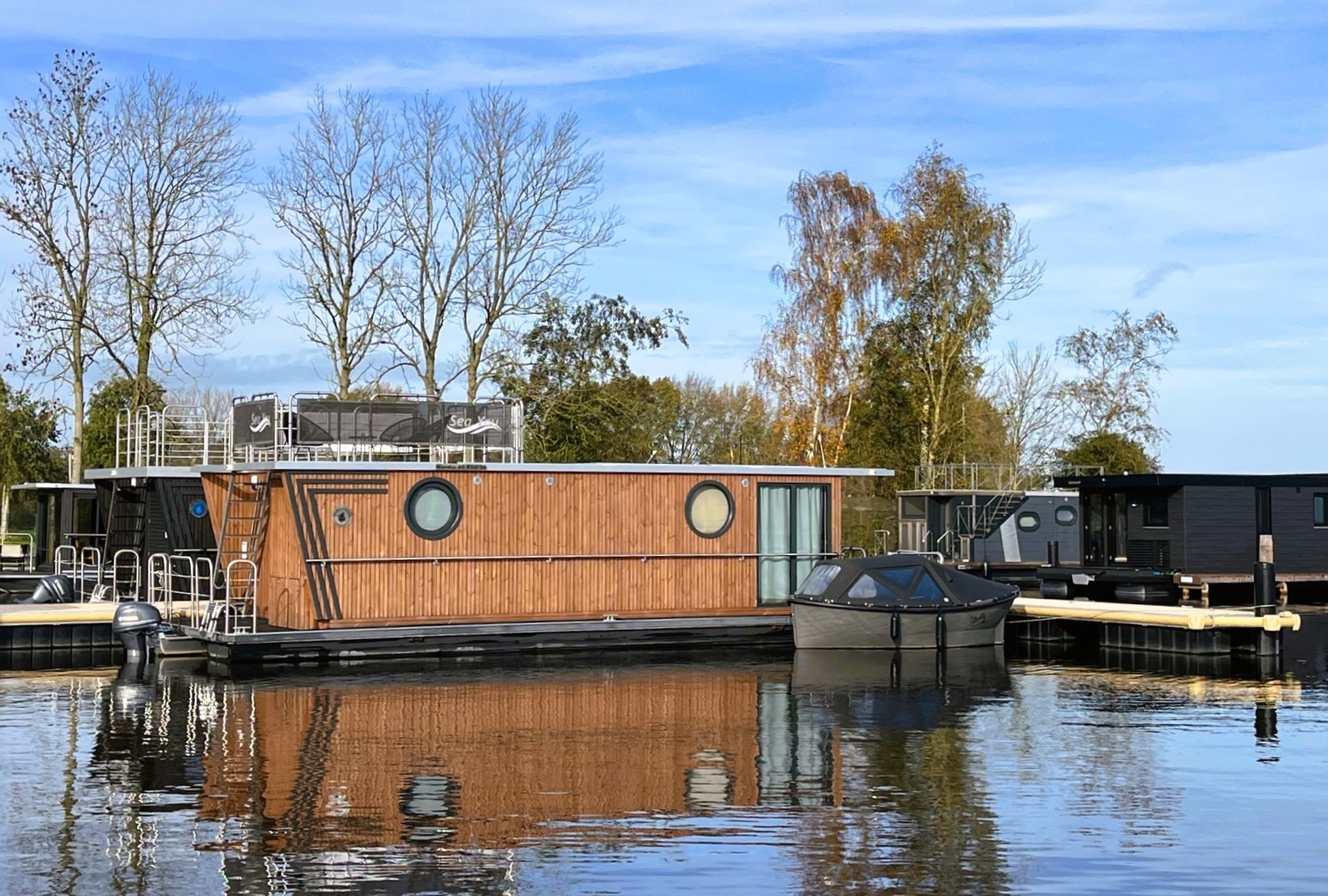 Nordic Season Houseboat NS 40 Eco 36m2 Sneekermeer Ligplaats
