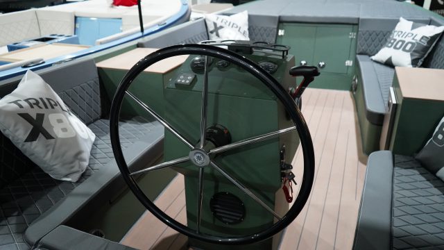 Triple X800 vaarklaar & ZONDAG GEOPEND