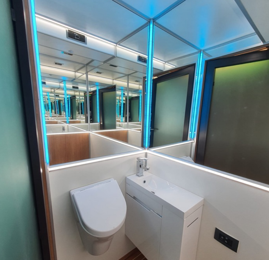 Houseboat Holiday Sun Deck 60