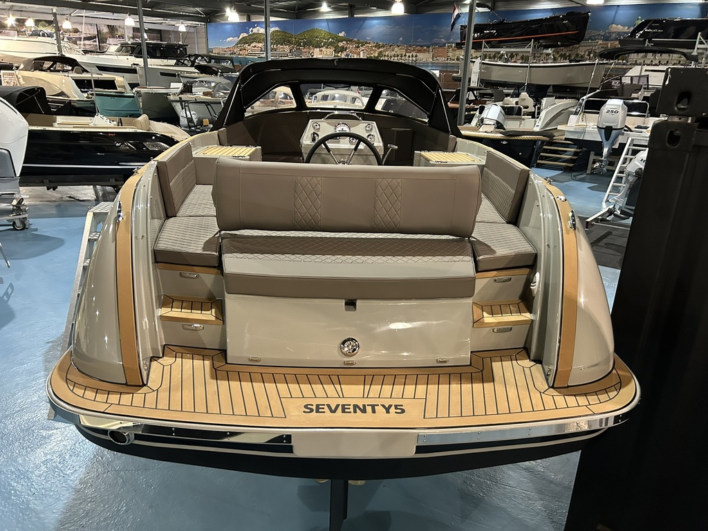 Antaris Seventy5 met Yanmar 80 pk in steengrijs komt binnen!