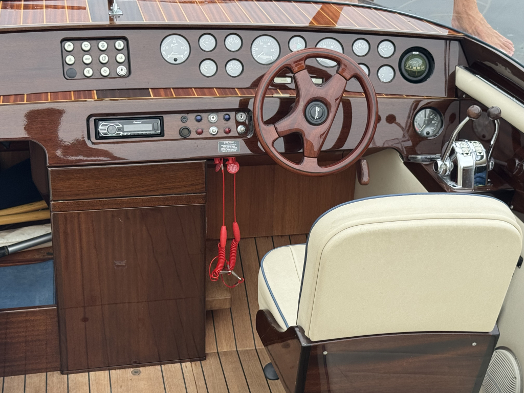 Boesch 750 Portofino De Luxe