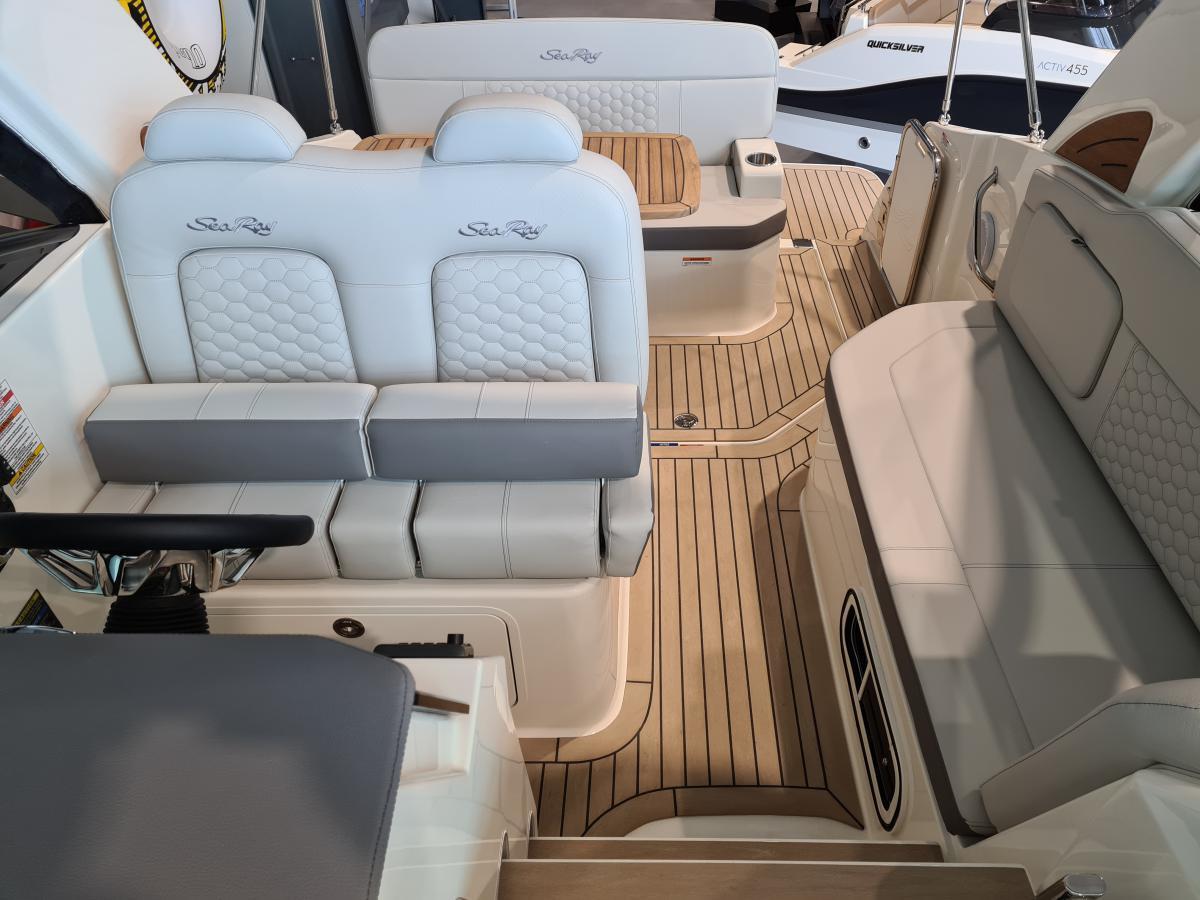 Sea Ray Sundancer 265