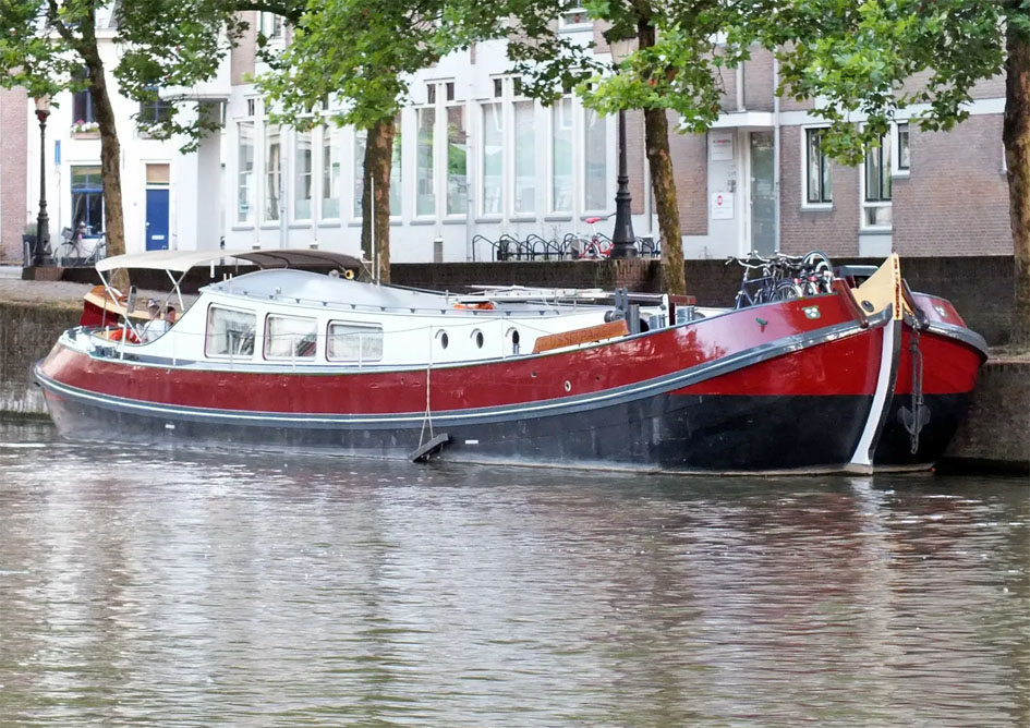 Motortjalk 21.40, met UBC